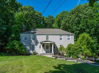 11 Laurel Ln, Hanover Twp., NJ 07950