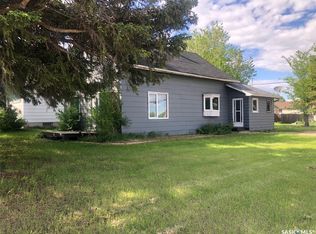 202 1st Ave NW, Preeceville, SK S0A3B0