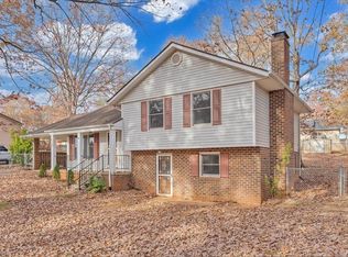 1127 Smith St, Bedford, VA 24523