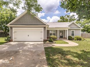 106 Carlyle Ct, Byron, GA 31008