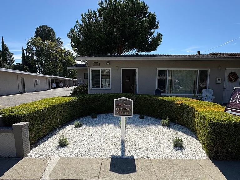 All Single Story Apartment Community — Photo 32