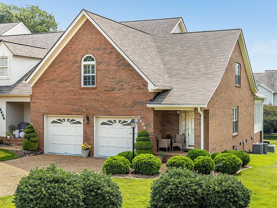 1st image of 2404 Royal Fern Trl