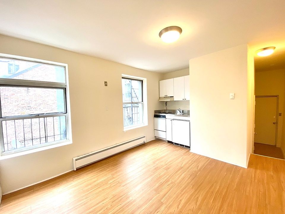 1st image of 319 6th Ave #3RR