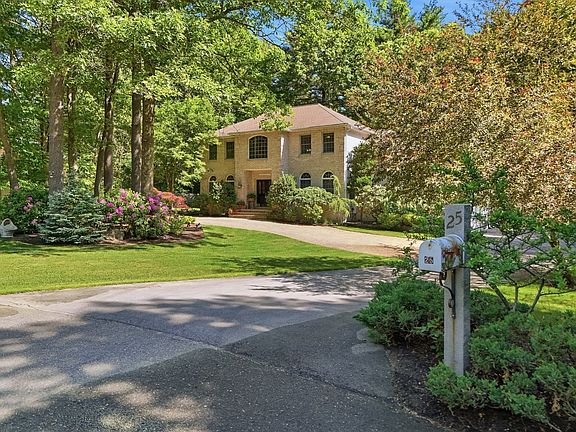 3rd image of 25 Haymeadow Rd