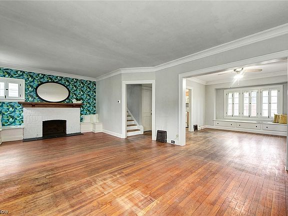 3rd image of 1603 Belle Ave