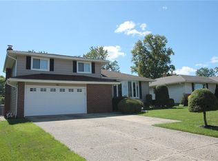 3313 Coventry Dr, Parma, OH