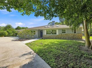 6574 Trail Blvd, Naples, FL 34108