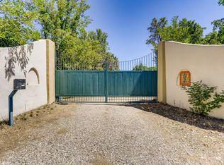 16 Shady Ln, Espanola, NM 87532