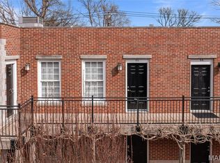 Maryland Place, Saint Louis, MO 63108