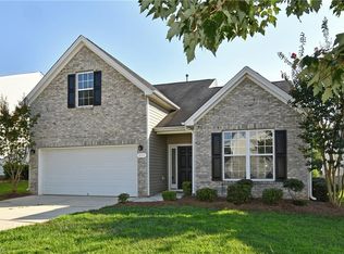 455 Summergate Dr, Winston Salem, NC 27103