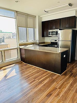 1st image of 2527 18th St APT 4A