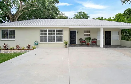1349 East Ave Photo 1