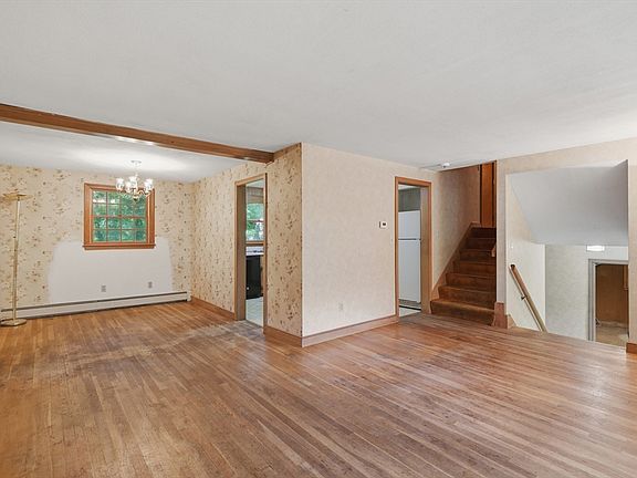 4th image of 9 Keith Rd