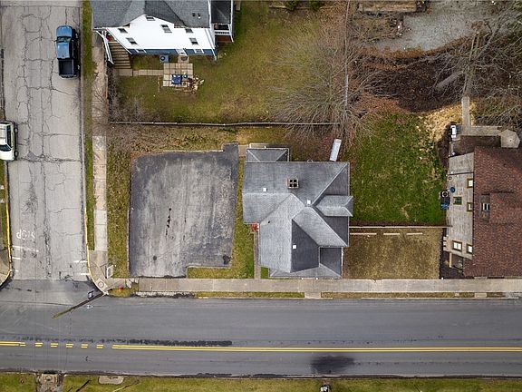 3rd image of 650 S Main St