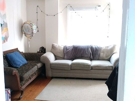 5th image of 510 13th St NW