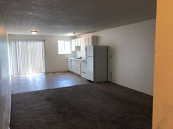 2nd image of 500 NE Maiden Ln #6