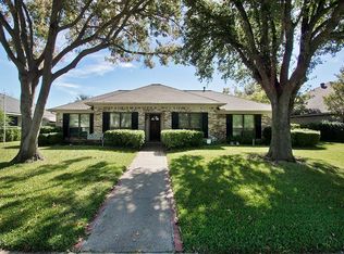128 Spring Creek Dr, Richardson, TX 75081
