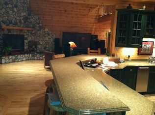 1222 Walkabout Ln, Harbor Springs, MI 49740