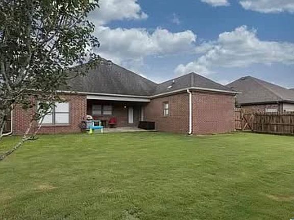 2nd image of 222 Chesser Loop Rd