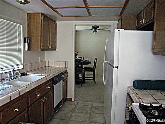 4th image of 1851 Burnside Dr