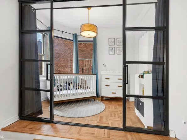 215 East 79th Street image 5 of 15