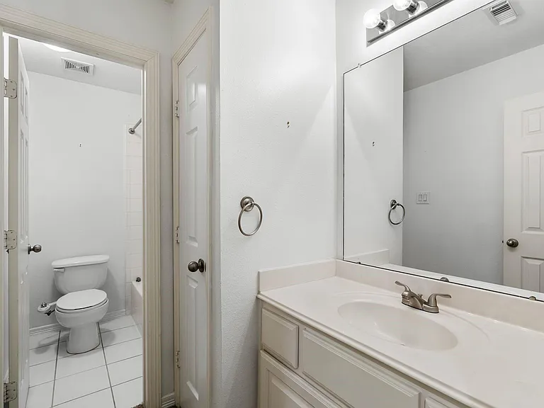 4223 Rose St — Photo 30