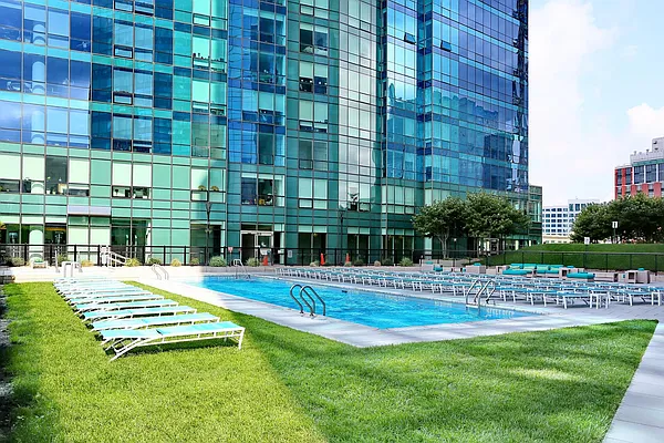 Sold by Weichert/Exchange Place | media 18