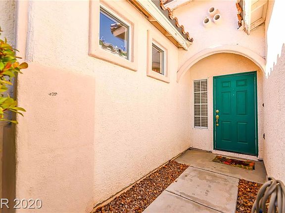 3rd image of 10581 Bardilino St