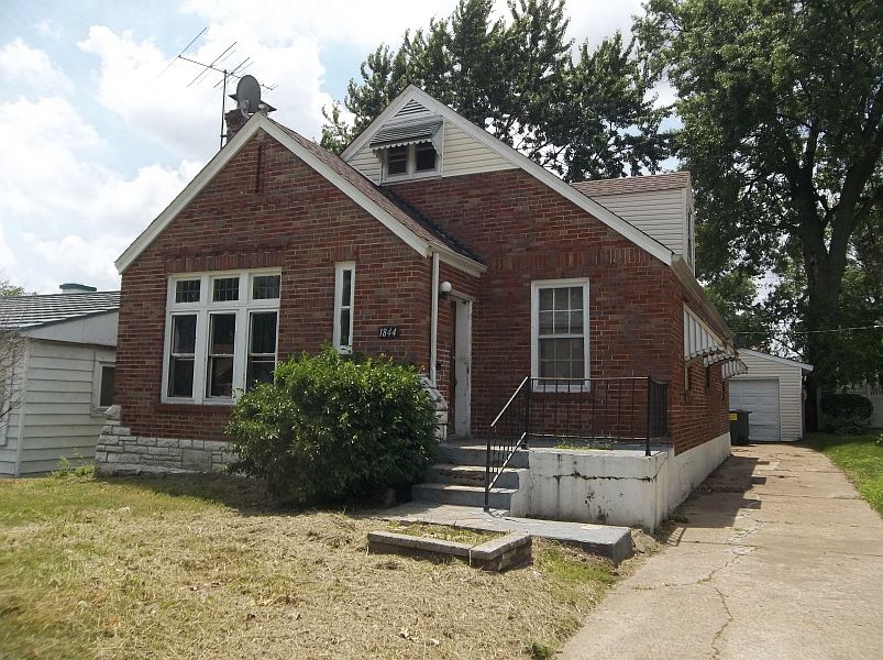 1st image of 1844 Switzer Ave