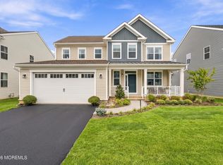 59 Mitchell Ct, Manalapan, NJ 07726