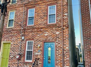 306 Sears St, Philadelphia, PA 19147