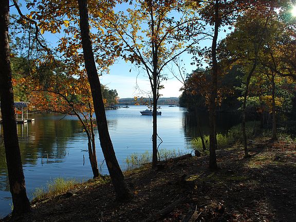 5th image of 509 Whisper Lake Dr