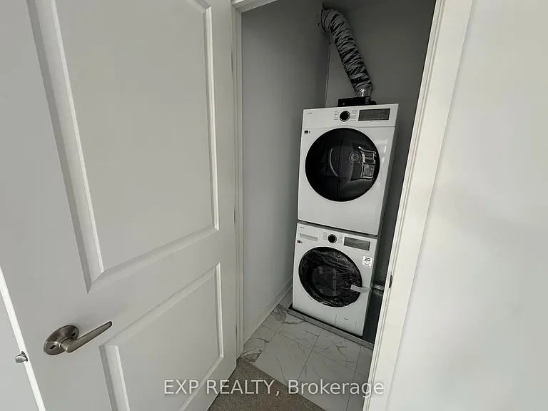 1055 Cedar Creek Dr #J — Photo 10