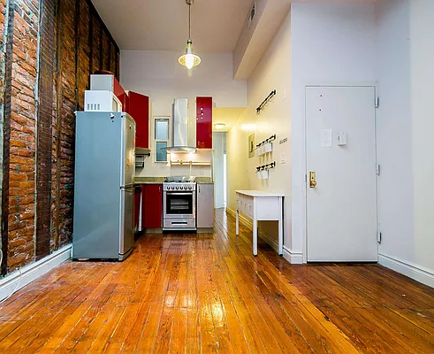 Rented by Nooklyn NYC LLC | media 59