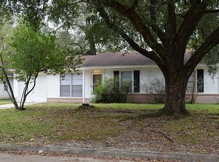 9215 Oak Knoll Ln, Houston, TX 77078