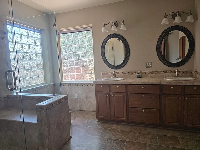 1458 Cardiff Dr — Photo 19