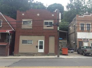 1379 Island Ave, Mc Kees Rocks, PA 15136