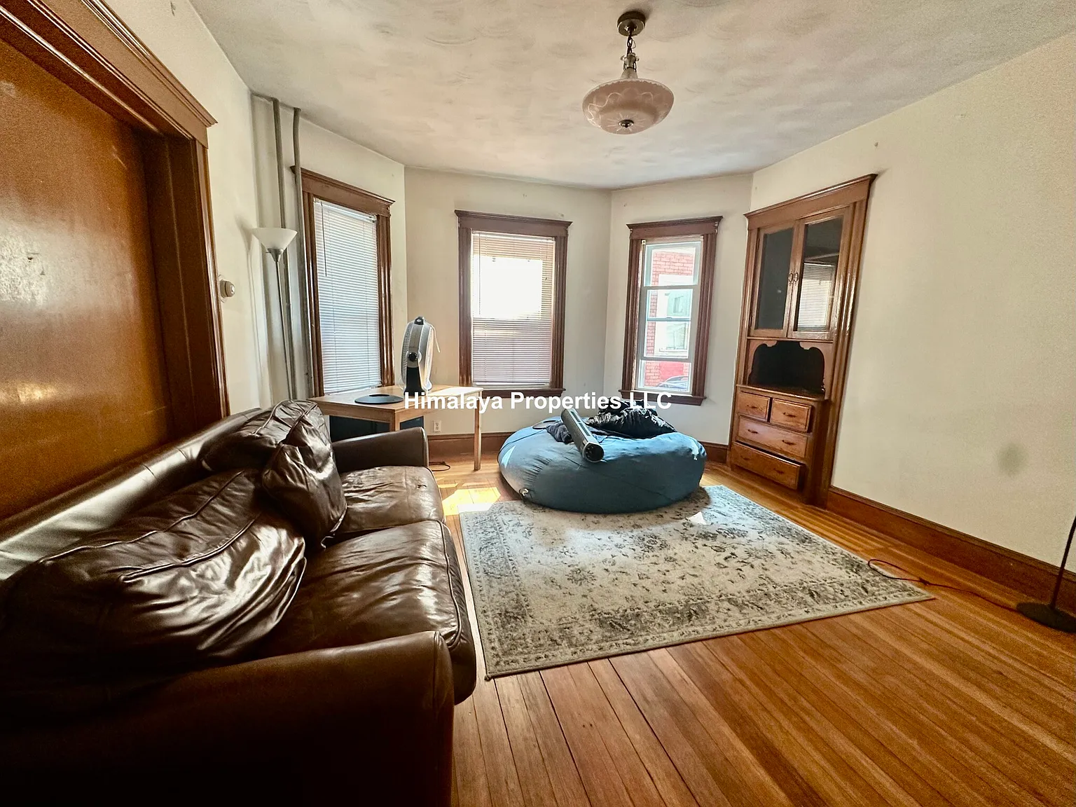 4 bed, $5,000 — Photo 3
