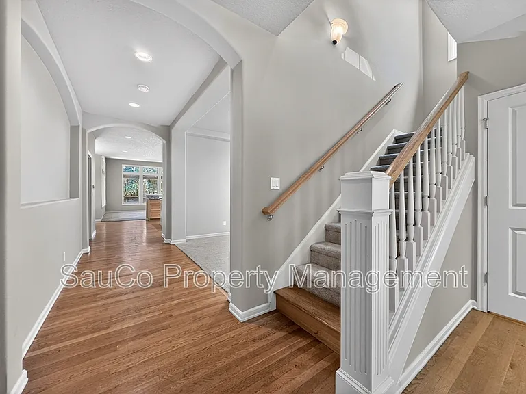 21109 NW Galice Ln — Photo 2