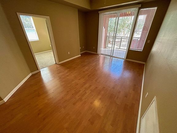 5th image of 19 E Agate Ave Unit 202