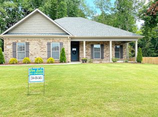 118 Ivy Meadow Cir, Hazel Green, AL 35750