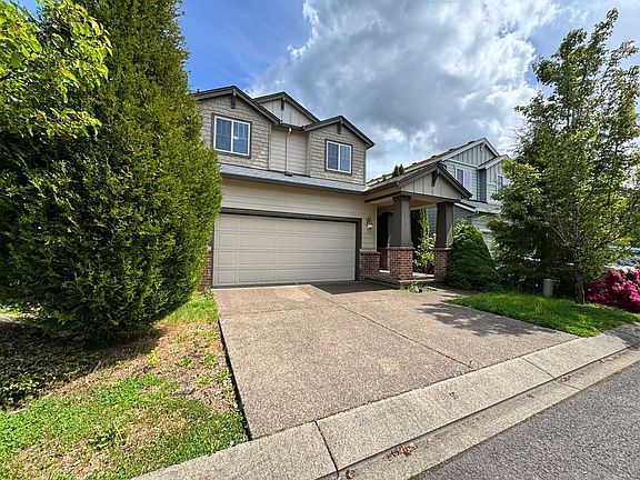 2nd image of 314 NE Idyl Way