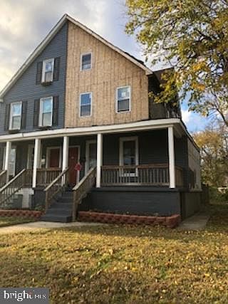 2nd image of 3514 Hayward Ave