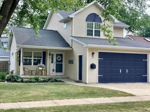 327 SW Franklin St, Berlin, WI 54923