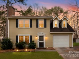 618 Tryon Pl, Gastonia, NC 28054