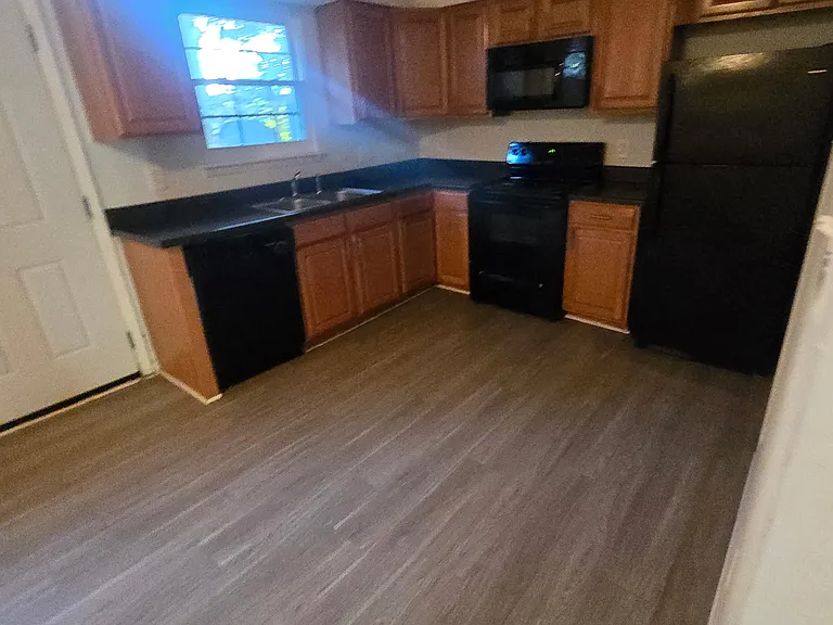 1620 Crest Rd #1620 — Photo 4