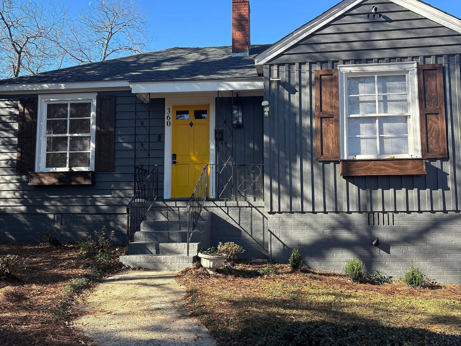 2 bed, 1.0 bath, 1250 sqft, $1,850 — Photo 1