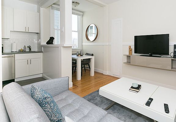 2nd image of 273 Green St #11