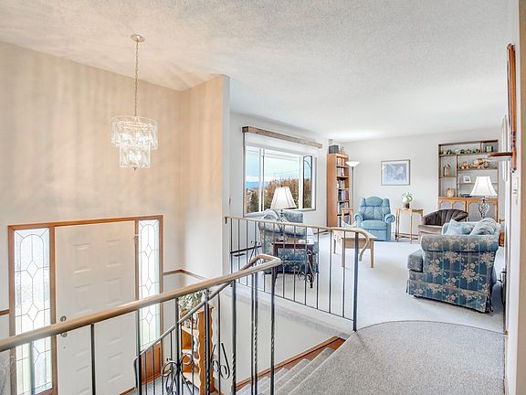 4th image of 1277 Begley Rd