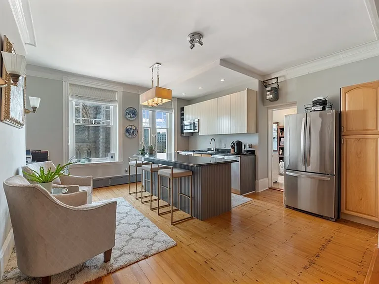 1411 Washington St #24 — Photo 15
